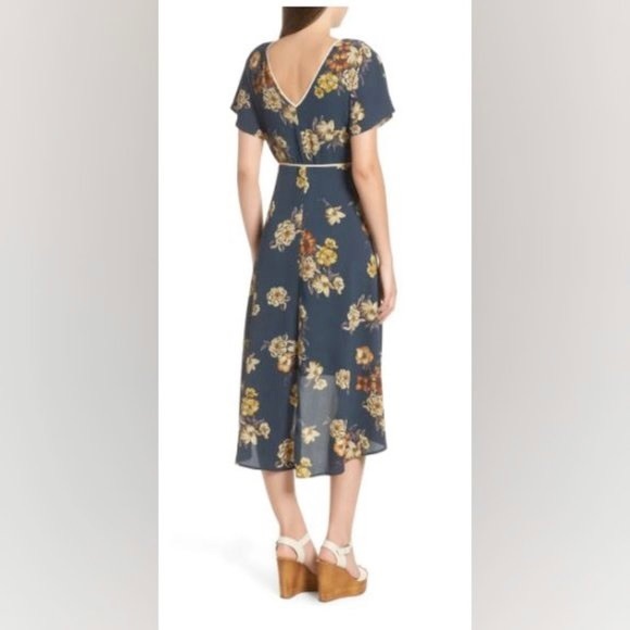 Leith Floral Wrap Dress Size Small - Picture 2 of 7